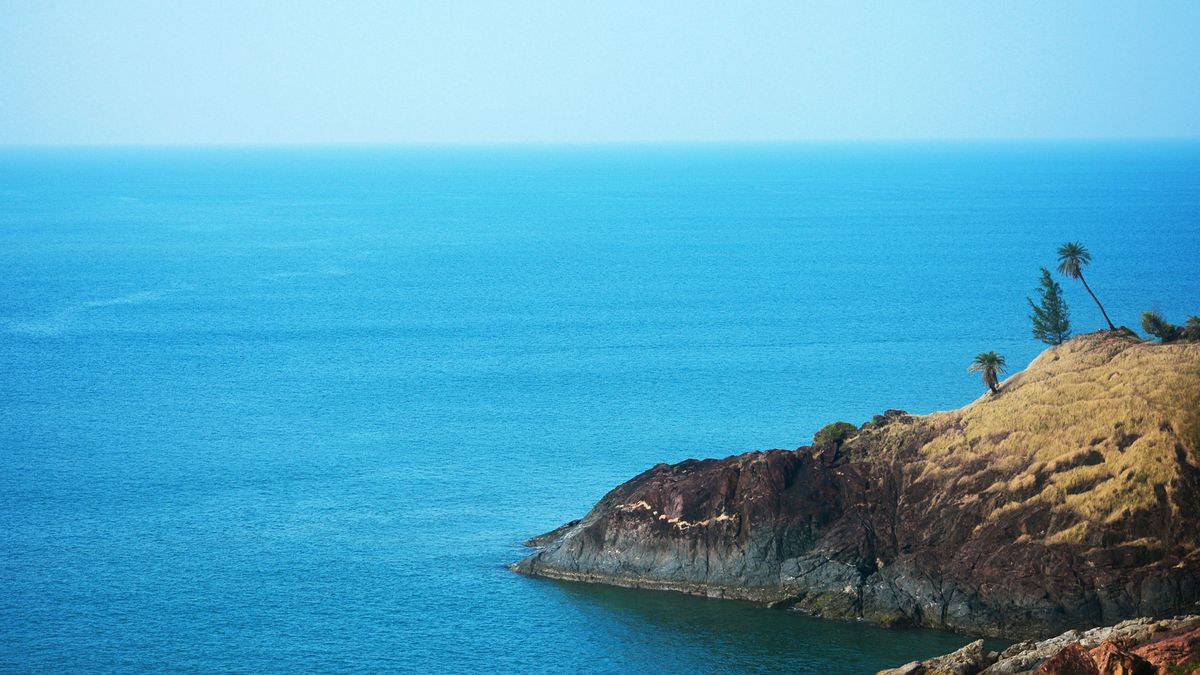 10 Beaches Near Bangalore: 5th Has Holy Water