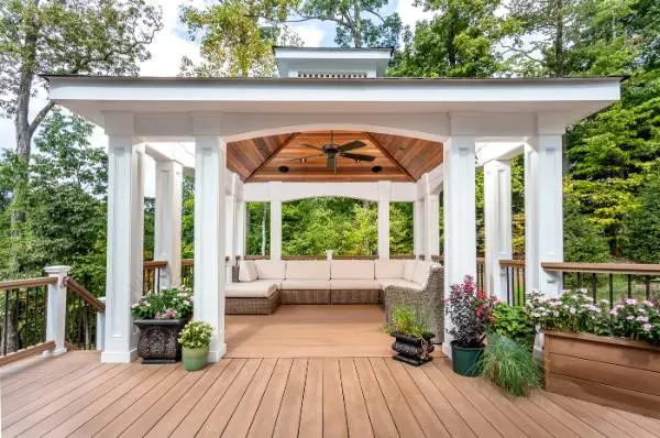 Gazebo-Style Intimacy
