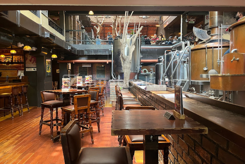 Toit Brewpub